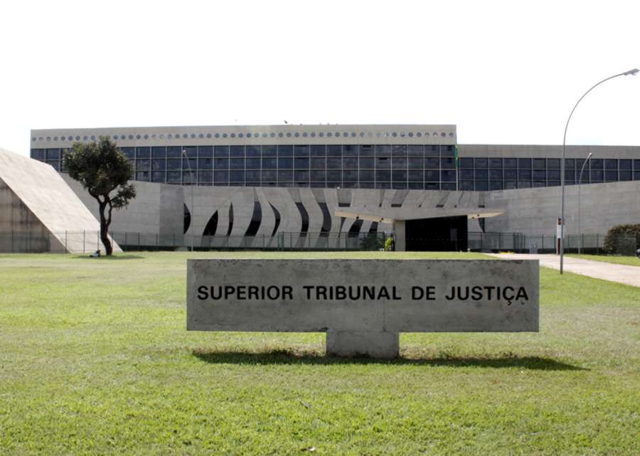 ​“A gente não consegue dormir”: Desabafo no STJ expõe recorde de abusos infantis e incendeia guerra política pela revogação da Lei de Alienação Parental